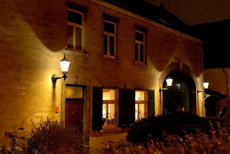 Boutique Hotel Bonjour Gronsveld Exterior foto