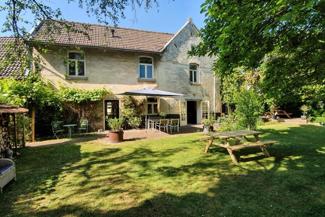 Boutique Hotel Bonjour Gronsveld Exterior foto